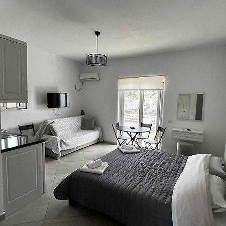 Mariana Apartments Sarandë Eksteriør bilde