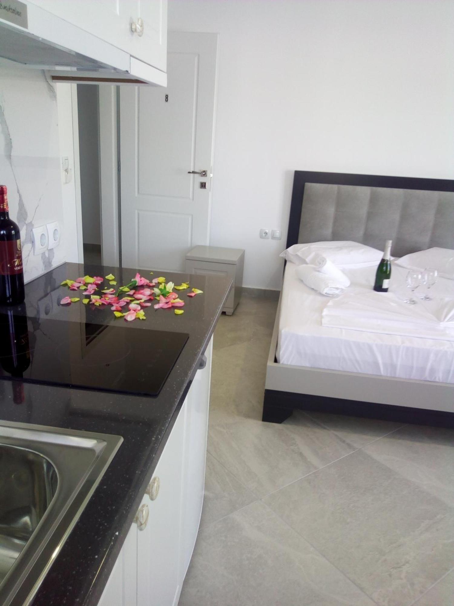 Mariana Apartments Sarandë Rom bilde
