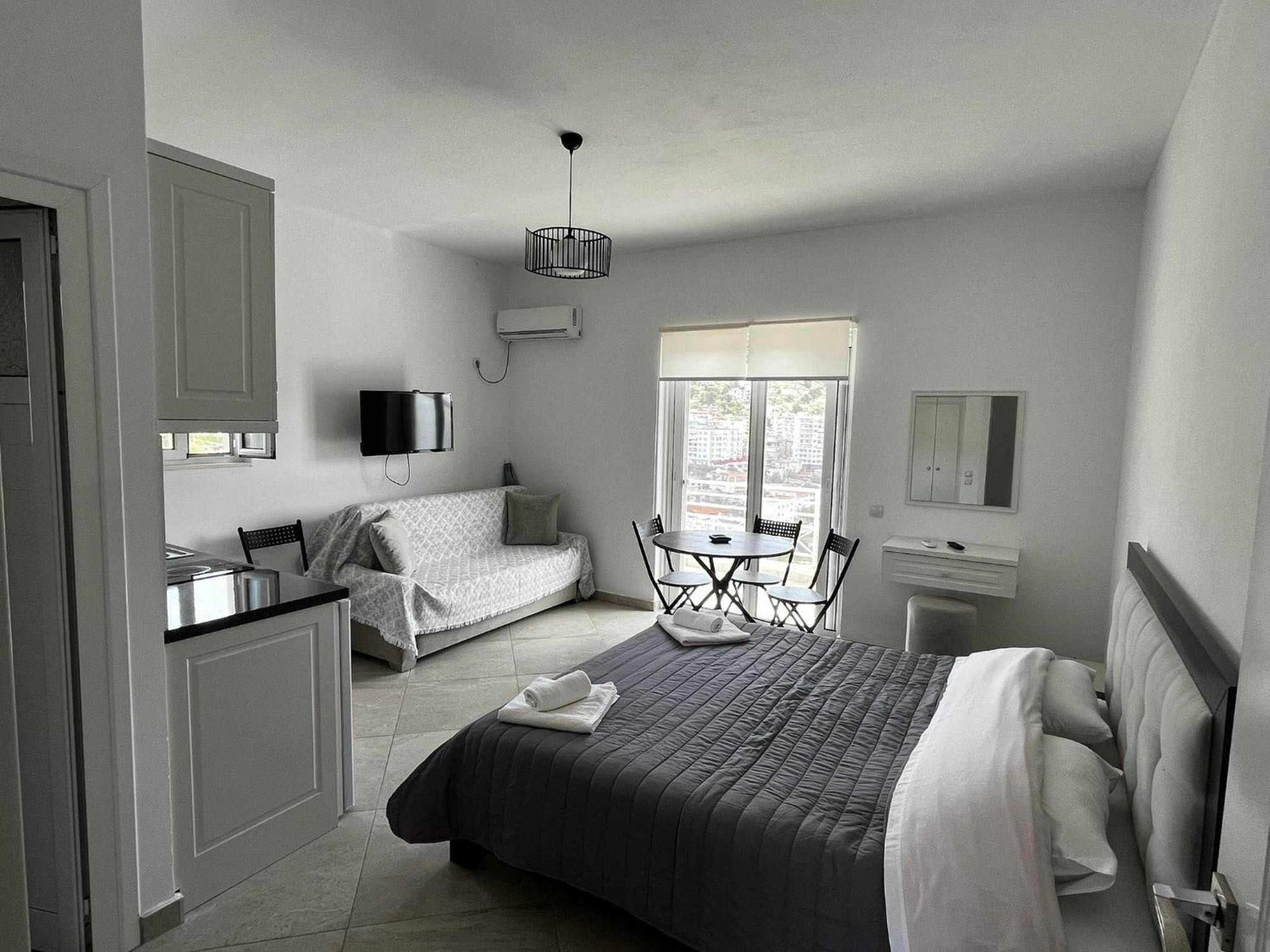 Mariana Apartments Sarandë Eksteriør bilde