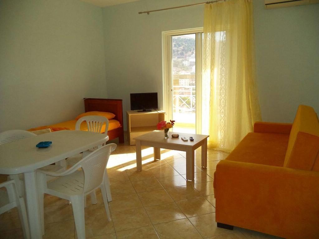 Mariana Apartments Sarandë Eksteriør bilde